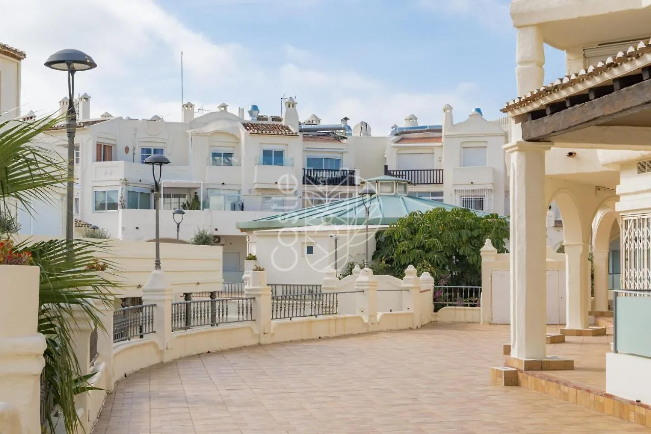 Malaga Benalmadena Puerto Marina Playa Vacacional Luxury Appartement 0*,