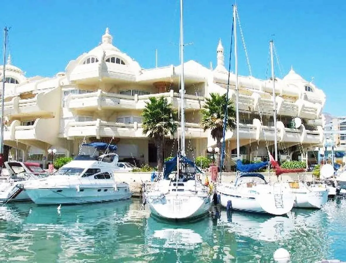 Malaga Benalmadena Puerto Marina Playa Vacacional Luxury Appartement 0*,